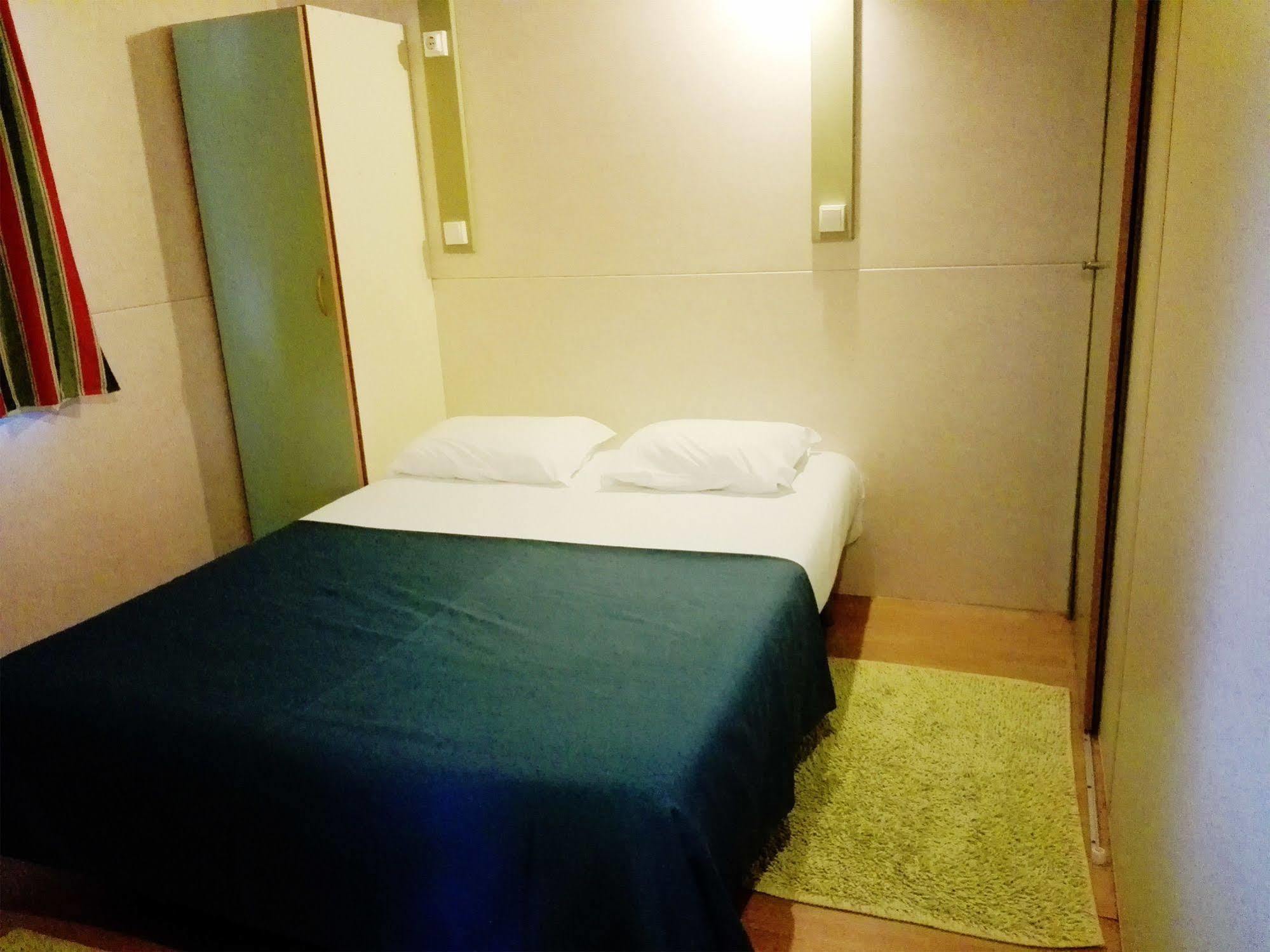 Orbitur Valado Bungalows Caravan Park Hotel Nazaré Exterior foto