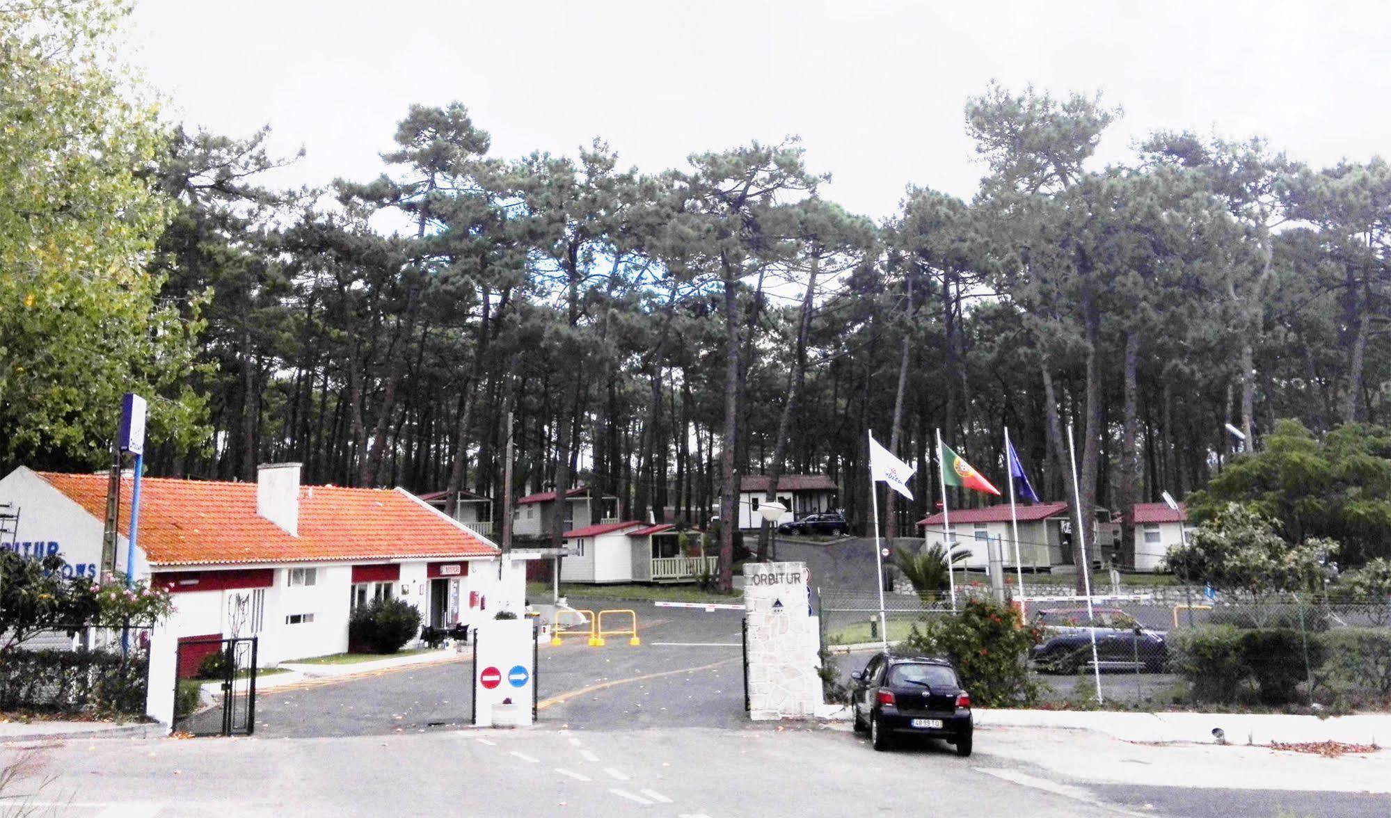 Orbitur Valado Bungalows Caravan Park Hotel Nazaré Exterior foto